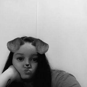 Meet your Posher, Chelsey